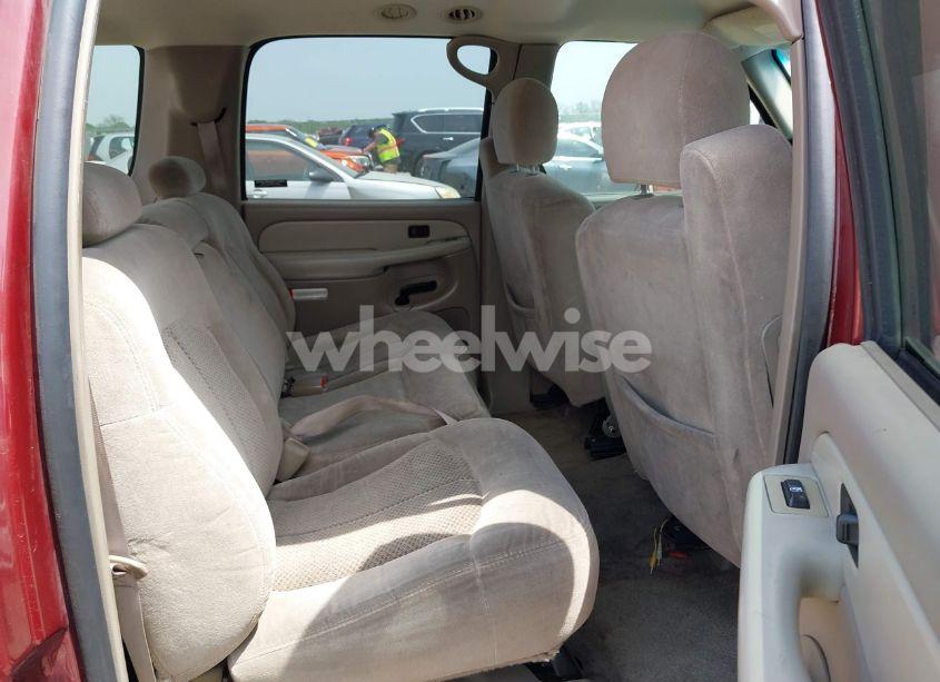 Photo 8 of 2002 Chevrolet Suburban 1500 LS (VIN 1GNEC16Z62J206341)