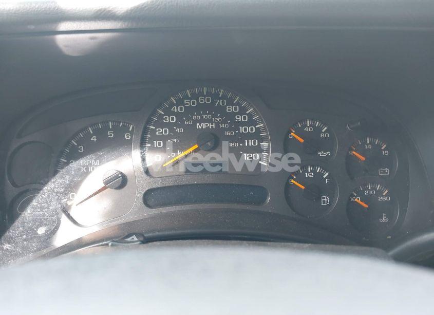 Photo 7 of 2004 Chevrolet Suburban 1500 LS (VIN 1GNEC16Z64J230206)