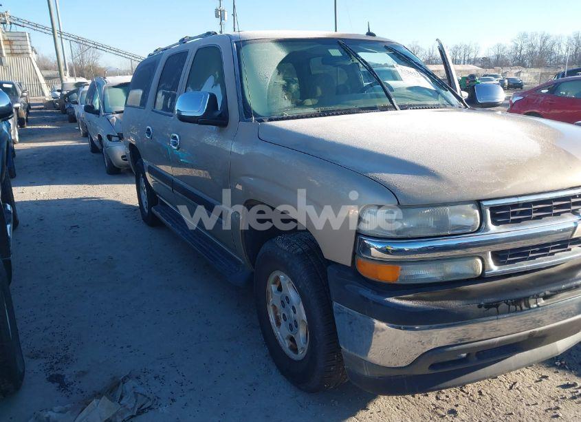 Photo 6 of 2005 Chevrolet Suburban 1500 LS (VIN 1GNEC16Z65J205789)