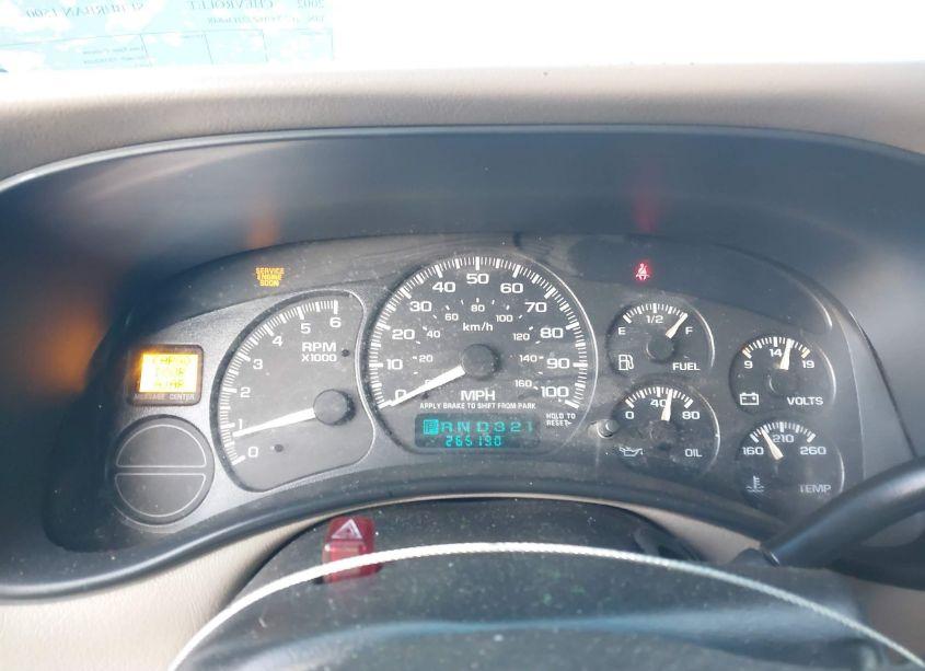 Photo 7 of 2002 Chevrolet Suburban 1500 LS (VIN 1GNEC16Z72J136848)