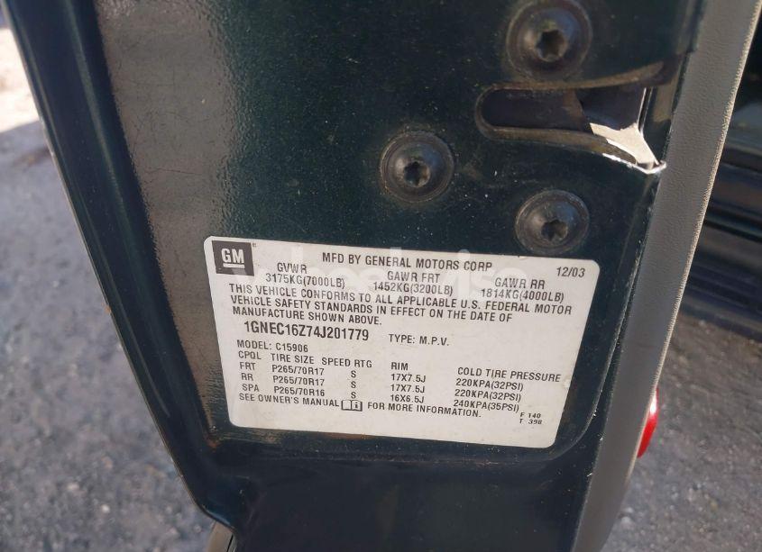 Photo 9 of 2004 Chevrolet Suburban 1500 LS (VIN 1GNEC16Z74J201779)