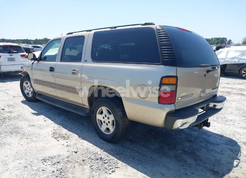 Photo 3 of 2005 Chevrolet Suburban 1500 LT (VIN 1GNEC16Z75J117611)
