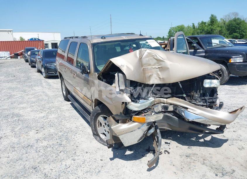 Photo 6 of 2005 Chevrolet Suburban 1500 LT (VIN 1GNEC16Z75J117611)