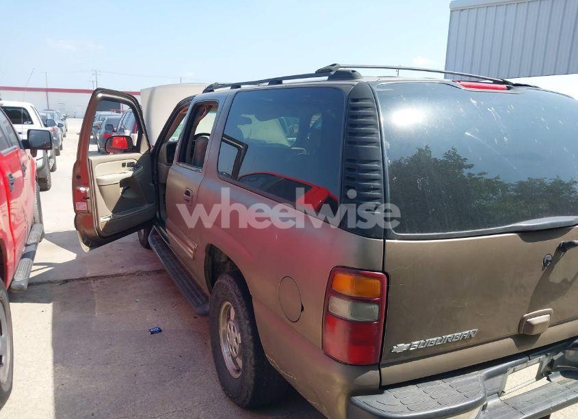 Photo 6 of 2003 Chevrolet Suburban 1500 LT (VIN 1GNEC16Z83J191651)