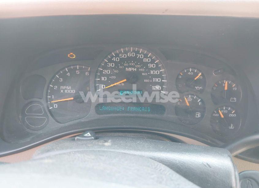 Photo 7 of 2003 Chevrolet Suburban 1500 LT (VIN 1GNEC16Z83J191651)