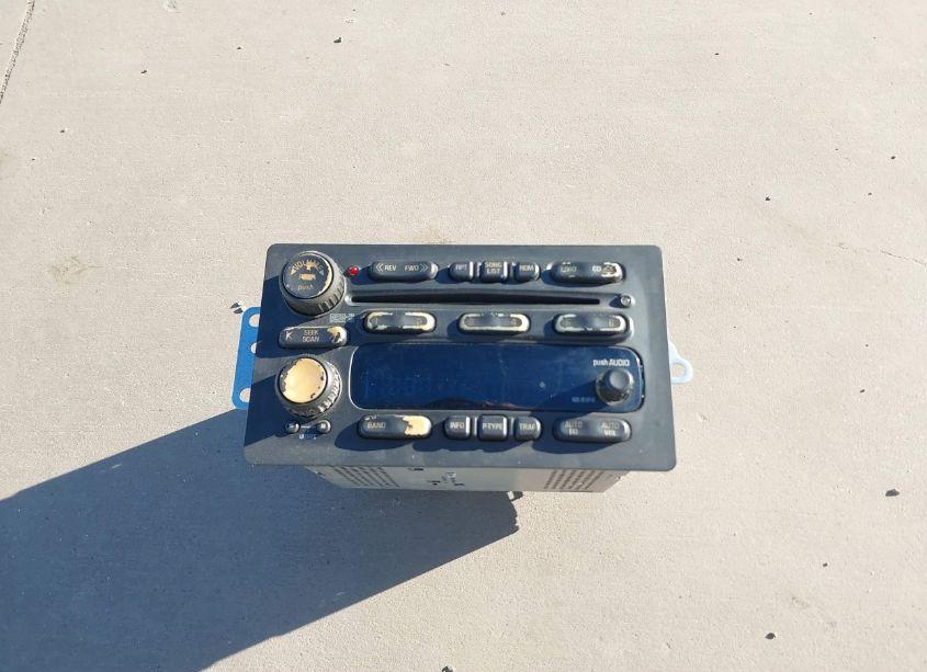 Photo 12 of 2004 Chevrolet Suburban 1500 LT (VIN 1GNEC16Z84J173507)