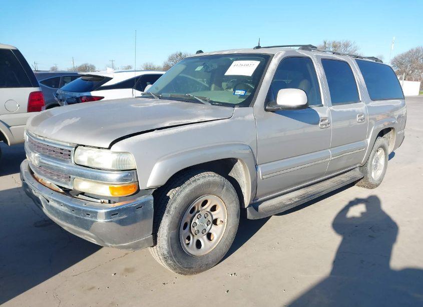 Photo 2 of 2004 Chevrolet Suburban 1500 LT (VIN 1GNEC16Z84J173507)