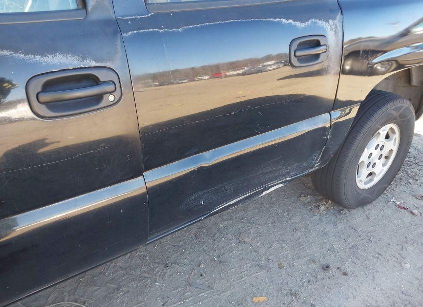 Photo 6 of 2006 Chevrolet Suburban 1500 LS (VIN 1GNEC16Z86J134385)