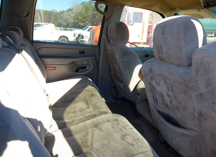 Photo 8 of 2006 Chevrolet Suburban 1500 LS (VIN 1GNEC16Z86J134385)