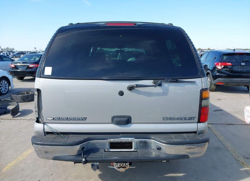 Photo 17 of 2004 Chevrolet Suburban 1500 LS (VIN 1GNEC16Z94J159759)