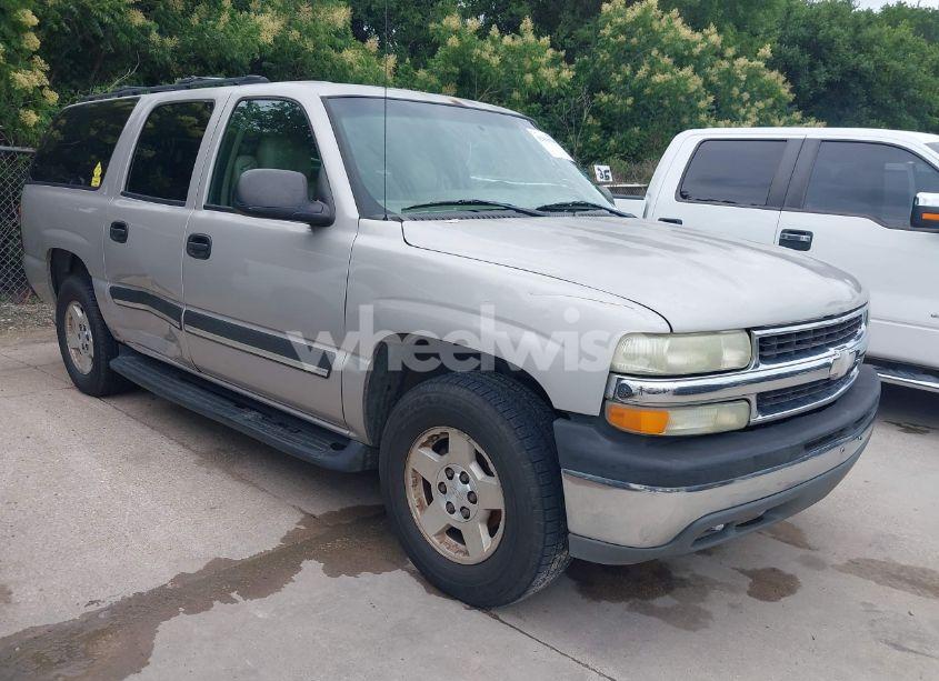 2004 Chevrolet Suburban 1500 LS (VIN 1GNEC16Z94J235657) main photo