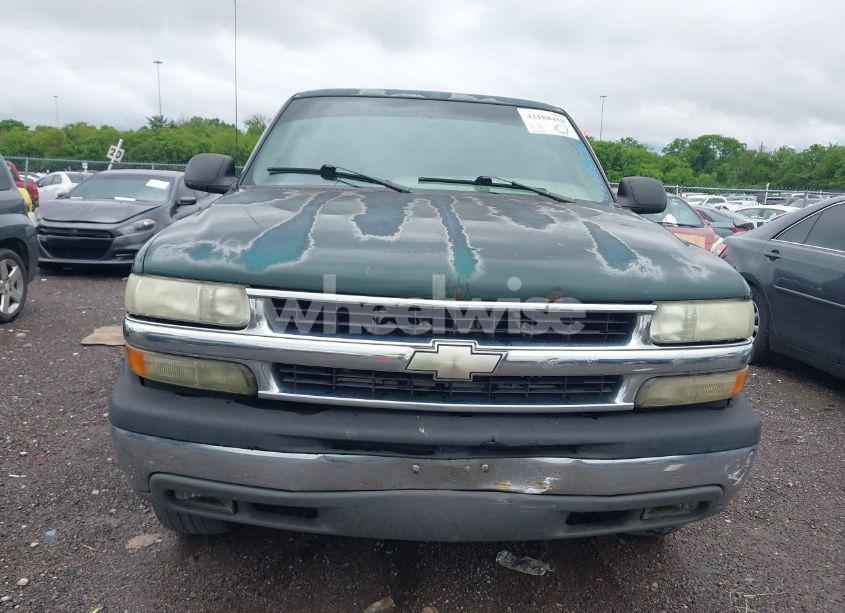 Photo 12 of 2002 Chevrolet Suburban 1500 LS (VIN 1GNEC16ZX2J248205)