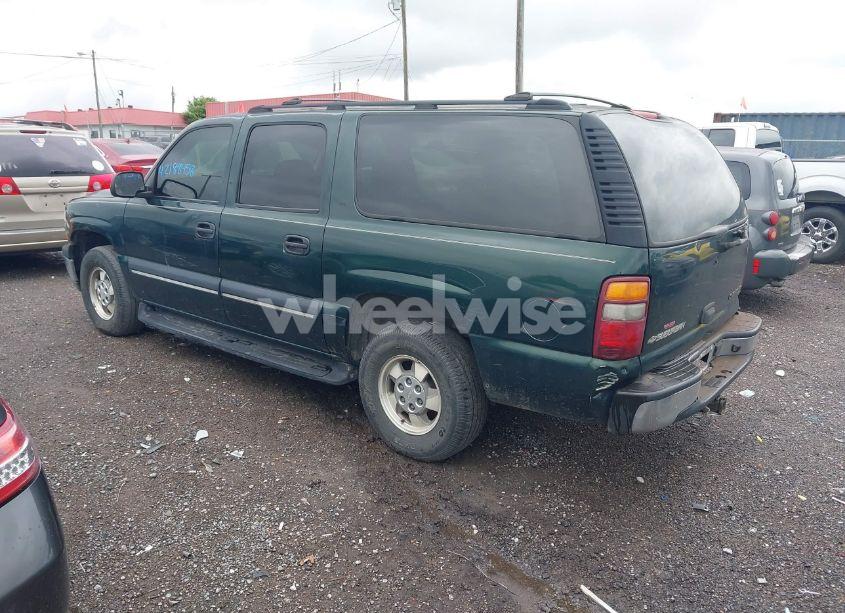 Photo 3 of 2002 Chevrolet Suburban 1500 LS (VIN 1GNEC16ZX2J248205)