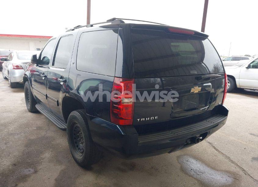 Photo 3 of 2009 Chevrolet Tahoe LT1 (VIN 1GNEC23319R252693)