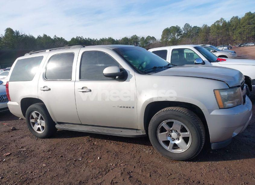 Photo 13 of 2009 Chevrolet Tahoe LT1 (VIN 1GNEC23329R242741)