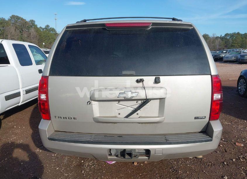Photo 16 of 2009 Chevrolet Tahoe LT1 (VIN 1GNEC23329R242741)