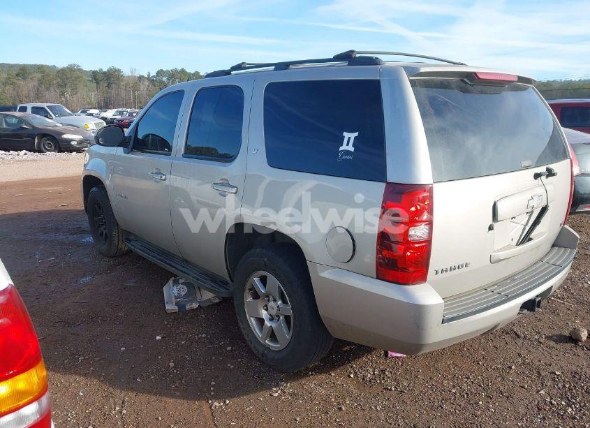 Photo 3 of 2009 Chevrolet Tahoe LT1 (VIN 1GNEC23329R242741)