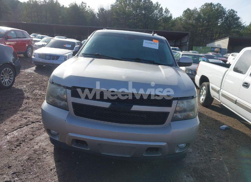 Photo 6 of 2009 Chevrolet Tahoe LT1 (VIN 1GNEC23329R242741)