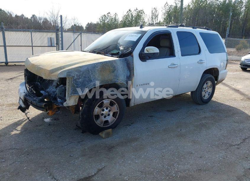 Photo 2 of 2009 Chevrolet Tahoe LT1 (VIN 1GNEC23329R269616)