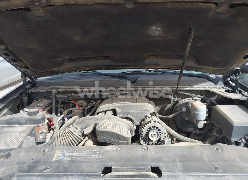 Photo 10 of 2009 Chevrolet Tahoe LT2 (VIN 1GNEC23329R303165)