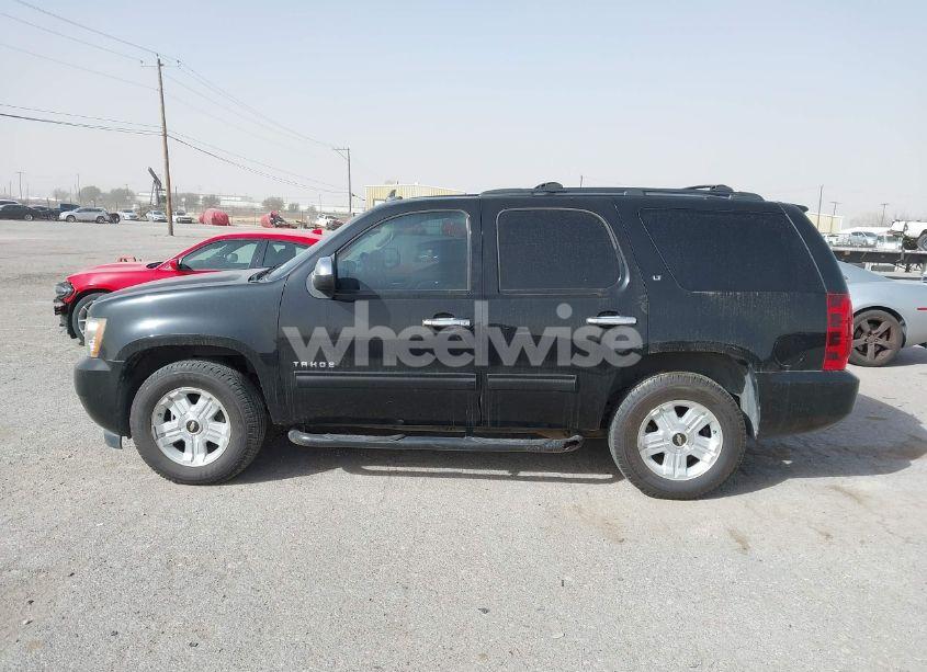 Photo 14 of 2009 Chevrolet Tahoe LT2 (VIN 1GNEC23329R303165)