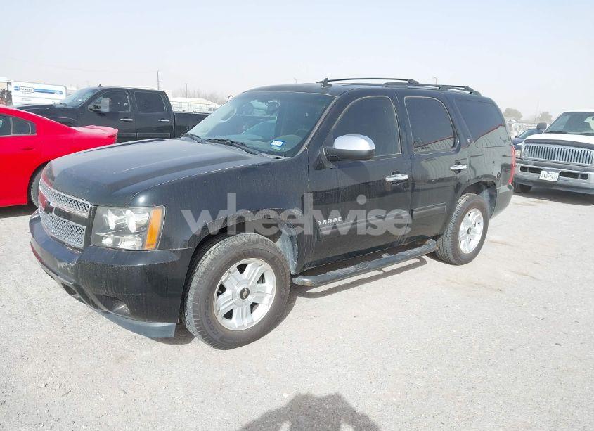 Photo 2 of 2009 Chevrolet Tahoe LT2 (VIN 1GNEC23329R303165)