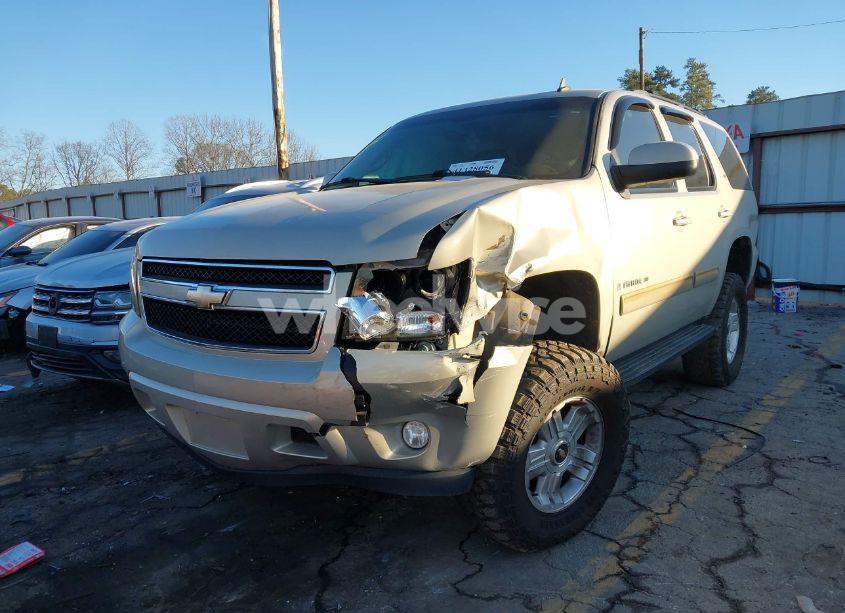 Photo 2 of 2009 Chevrolet Tahoe LT1 (VIN 1GNEC23339R273982)
