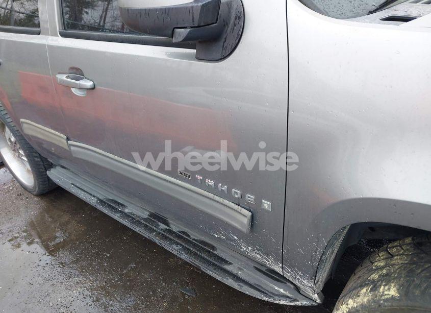 Photo 6 of 2009 Chevrolet Tahoe LT1 (VIN 1GNEC23359R235413)
