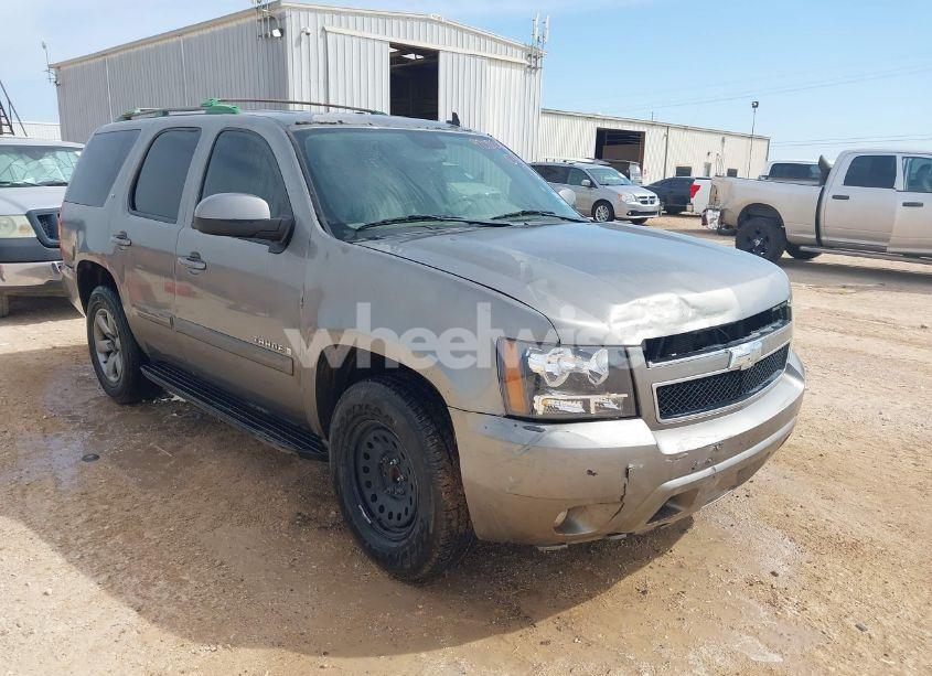 2009 Chevrolet Tahoe LT2 (VIN 1GNEC23369R181474) main photo