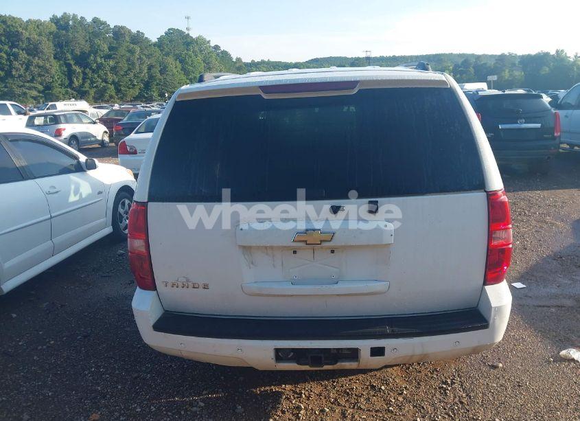 Photo 16 of 2007 Chevrolet Tahoe LT (VIN 1GNEK13047R111746)