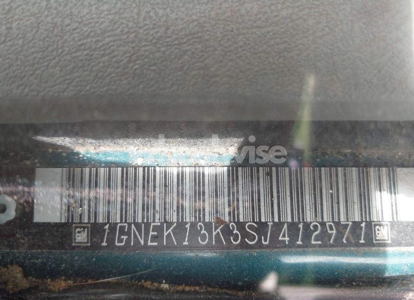 Photo 9 of 1995 Chevrolet Tahoe K1500 (VIN 1GNEK13K3SJ412971)