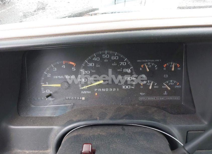 Photo 7 of 1995 Chevrolet Tahoe K1500 (VIN 1GNEK13K8SJ437350)