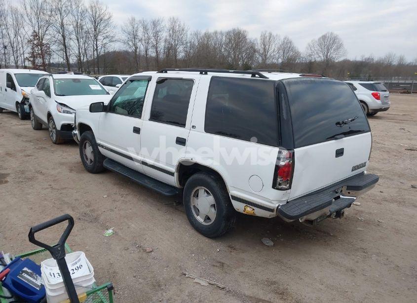 Photo 3 of 1997 Chevrolet Tahoe LS (VIN 1GNEK13R0VJ405607)