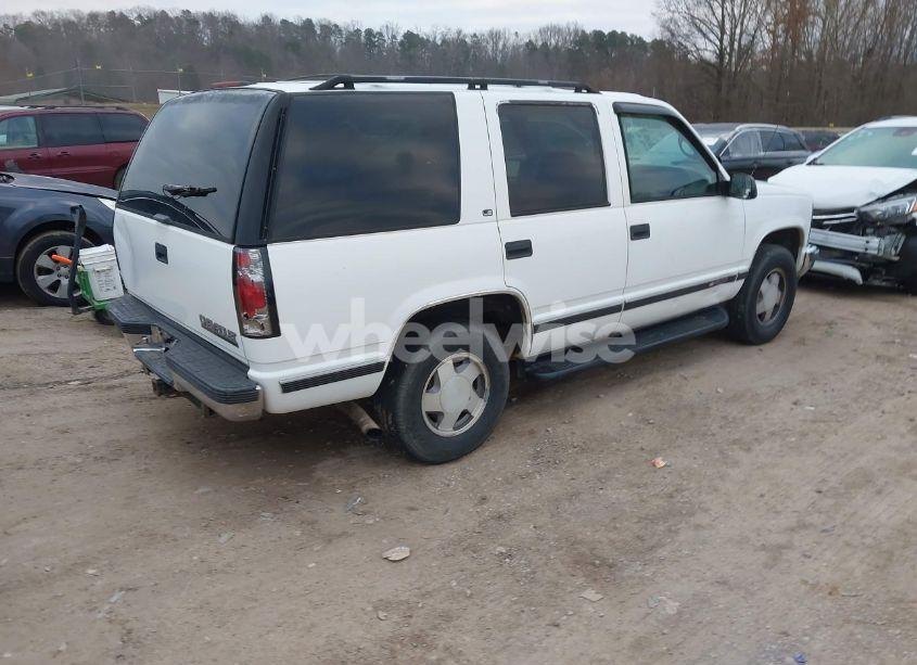 Photo 4 of 1997 Chevrolet Tahoe LS (VIN 1GNEK13R0VJ405607)