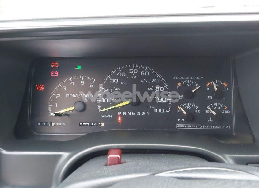 Photo 7 of 1997 Chevrolet Tahoe LS (VIN 1GNEK13R0VJ405607)