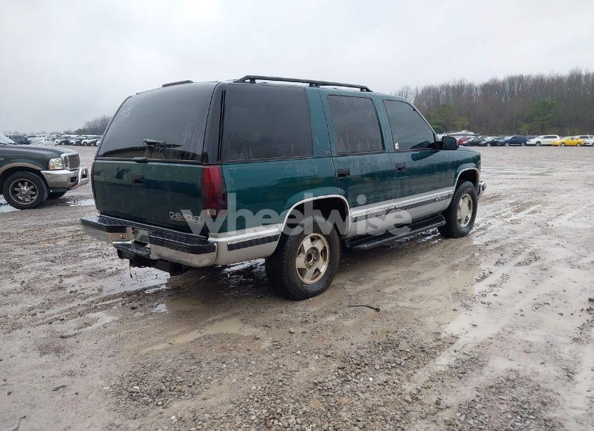 Photo 4 of 1996 Chevrolet Tahoe K1500 (VIN 1GNEK13R1TJ388054)