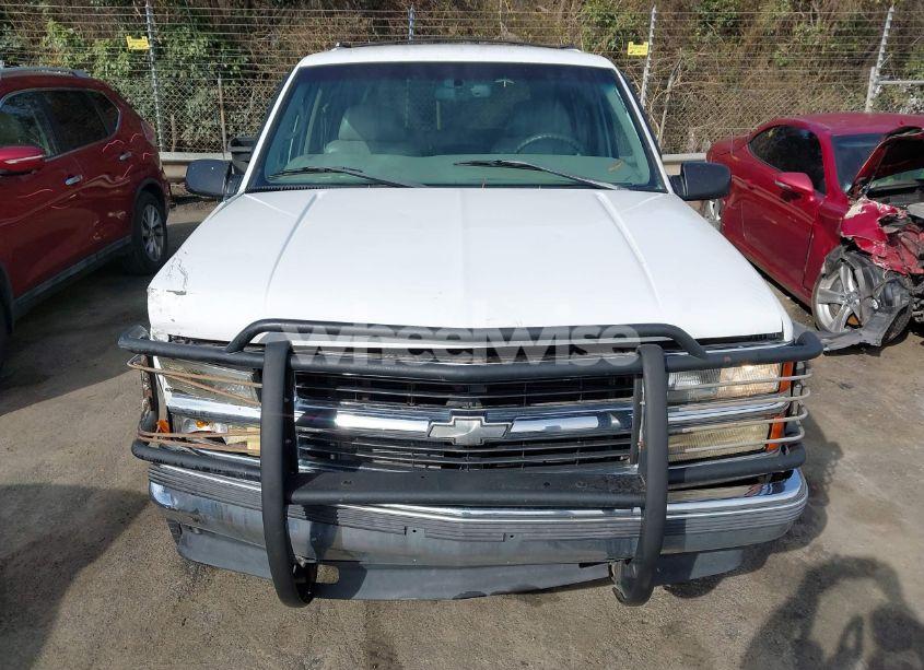 Photo 12 of 1998 Chevrolet Tahoe LS (VIN 1GNEK13R1WR126590)