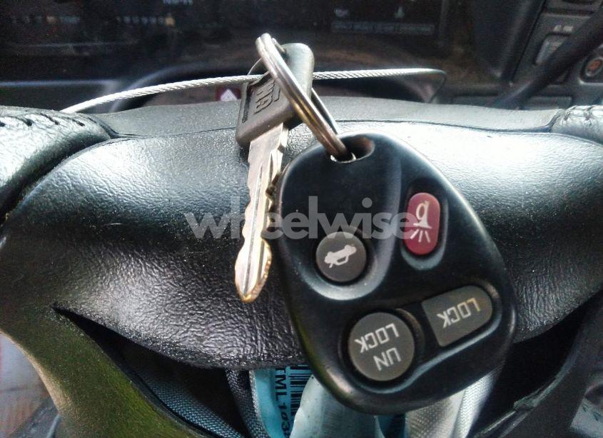 Photo 11 of 2000 Chevrolet Tahoe Z71 (VIN 1GNEK13R1YR215630)