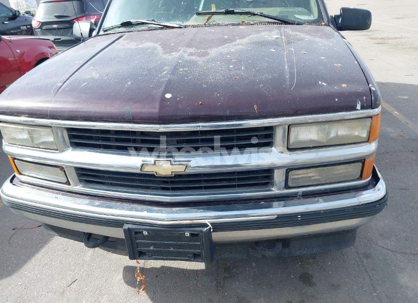 Photo 6 of 1996 Chevrolet Tahoe K1500 (VIN 1GNEK13R3TJ397046)