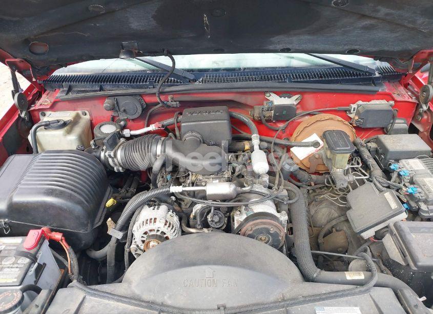 Photo 10 of 1996 Chevrolet Tahoe K1500 (VIN 1GNEK13R4TJ401329)