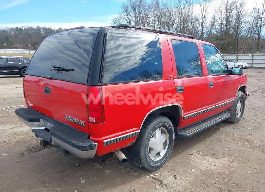 Photo 4 of 1996 Chevrolet Tahoe K1500 (VIN 1GNEK13R4TJ401329)