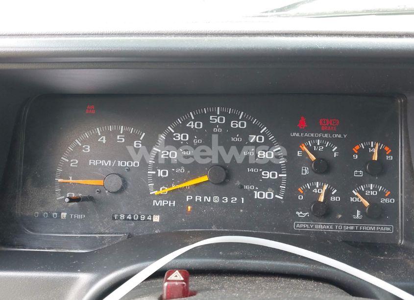 Photo 7 of 1998 Chevrolet Tahoe LS (VIN 1GNEK13R4WJ346417)