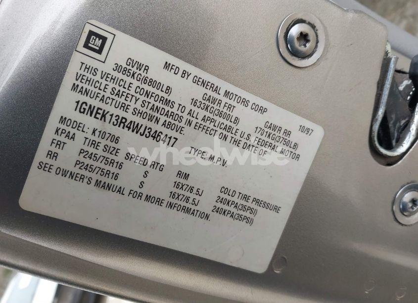 Photo 9 of 1998 Chevrolet Tahoe LS (VIN 1GNEK13R4WJ346417)