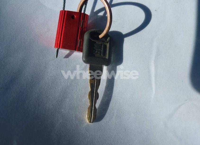 Photo 11 of 1999 Chevrolet Tahoe LS (VIN 1GNEK13R4XJ434207)