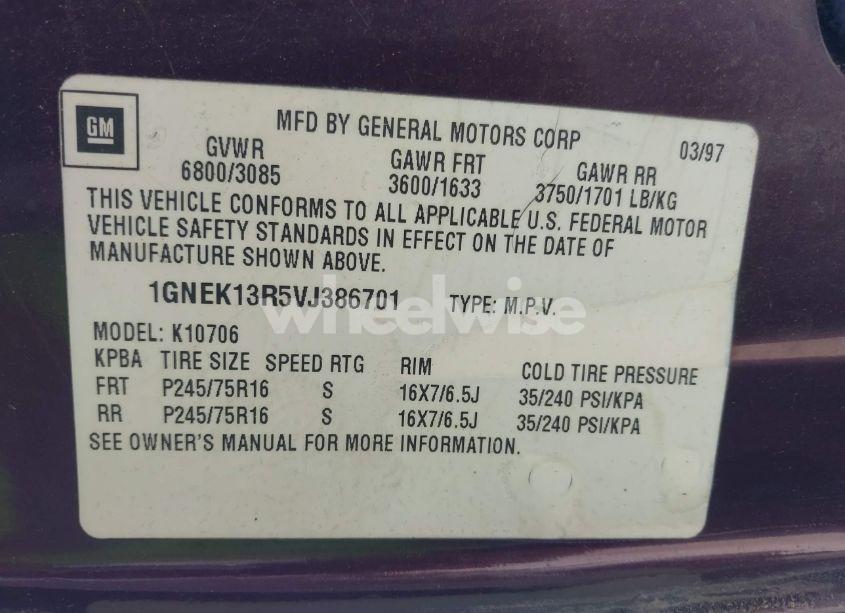 Photo 9 of 1997 Chevrolet Tahoe LS (VIN 1GNEK13R5VJ386701)