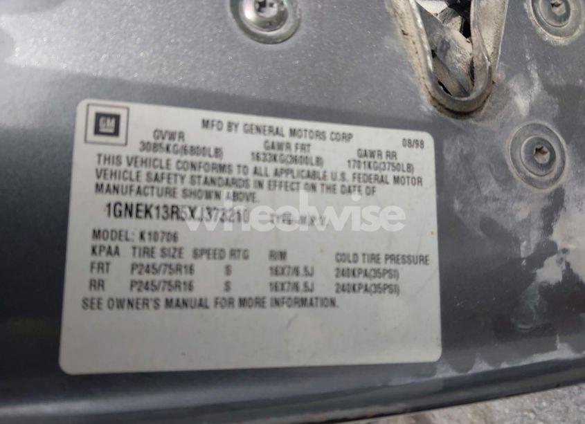 Photo 9 of 1999 Chevrolet Tahoe LS (VIN 1GNEK13R5XJ373210)