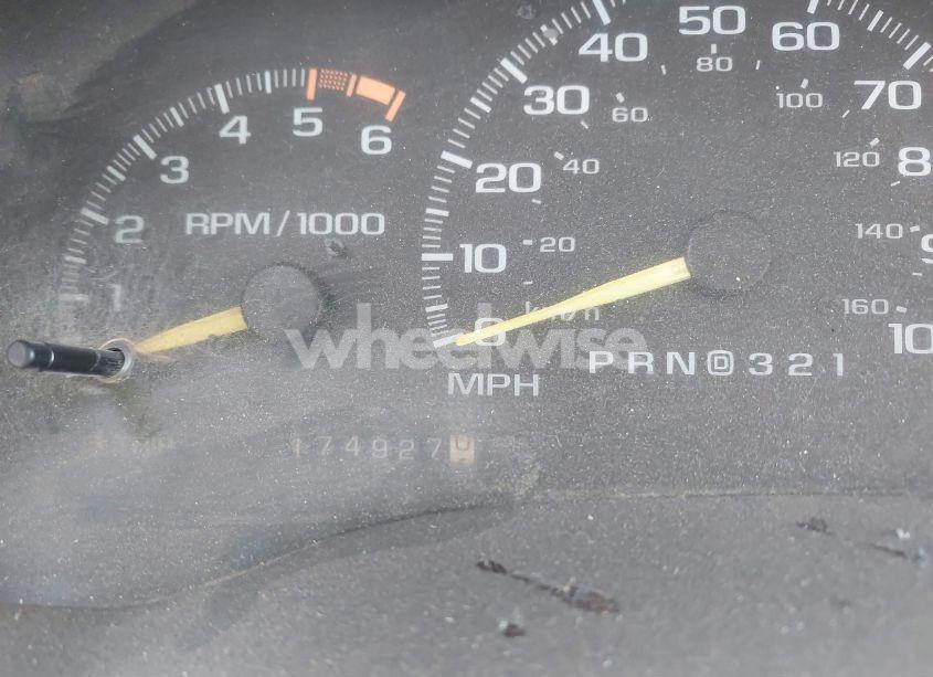 Photo 7 of 1996 Chevrolet Tahoe K1500 (VIN 1GNEK13R6TJ341439)