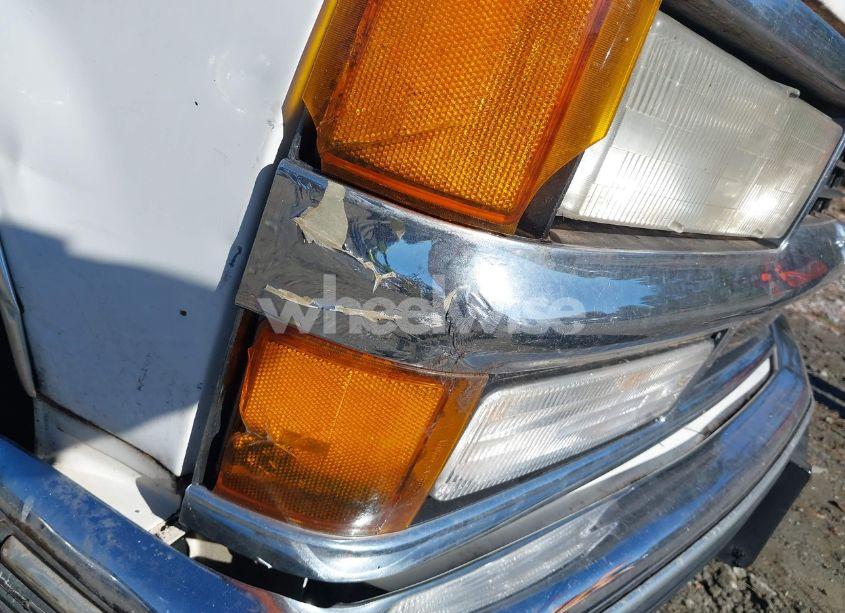 Photo 12 of 1999 Chevrolet Tahoe LS (VIN 1GNEK13R6XJ574579)