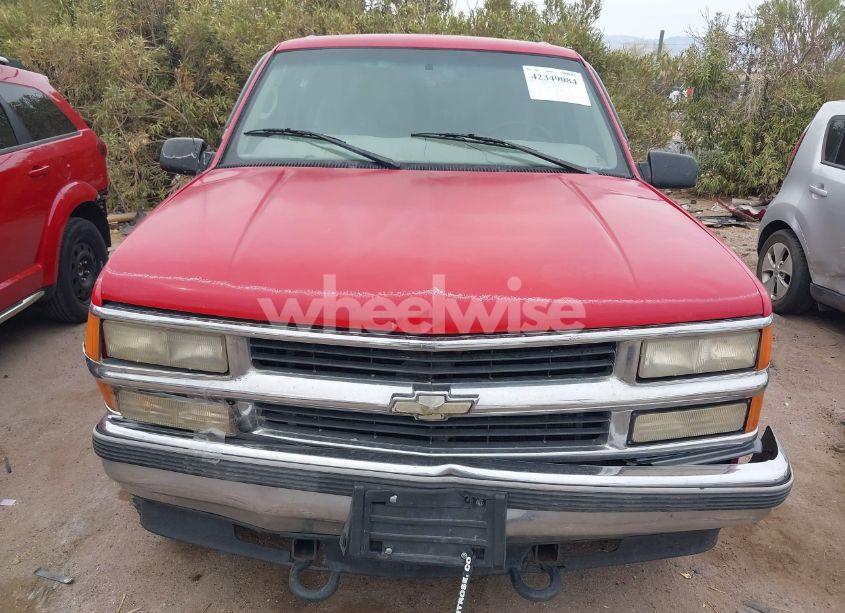 Photo 12 of 1999 Chevrolet Tahoe LS (VIN 1GNEK13R7XJ452832)