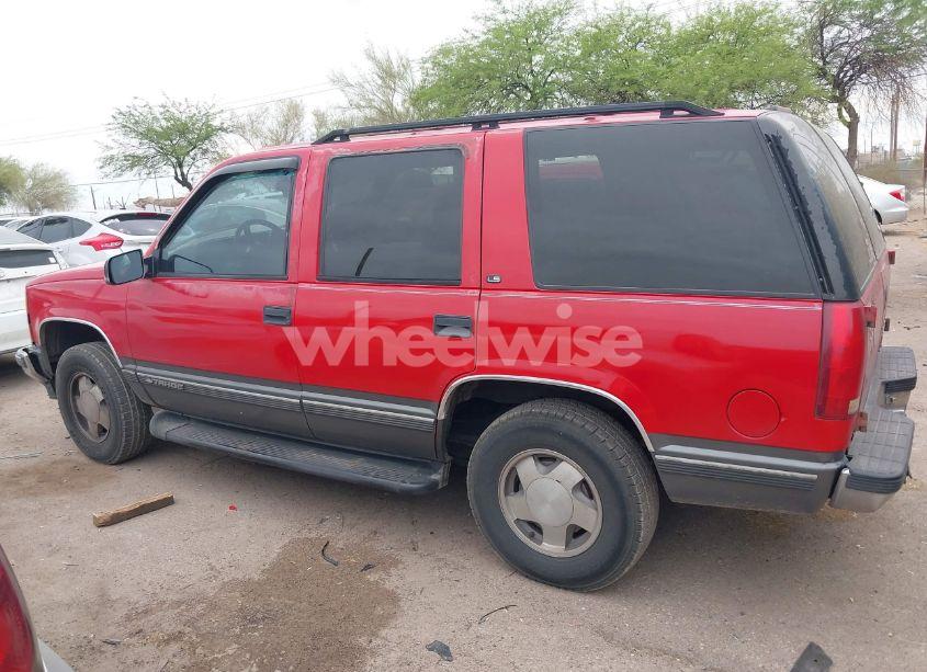 Photo 14 of 1999 Chevrolet Tahoe LS (VIN 1GNEK13R7XJ452832)